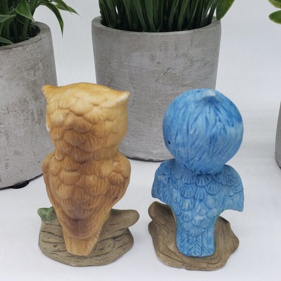 Brown Owl and Blue Bird Ceramic Bisque Salt & Pepper Shaker Set - Picture 6 of 8
